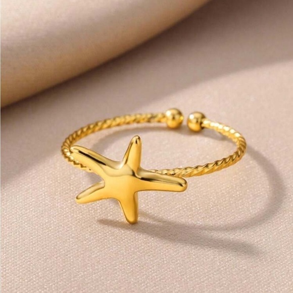 Gold star adjustable ring - Picture 3 of 3